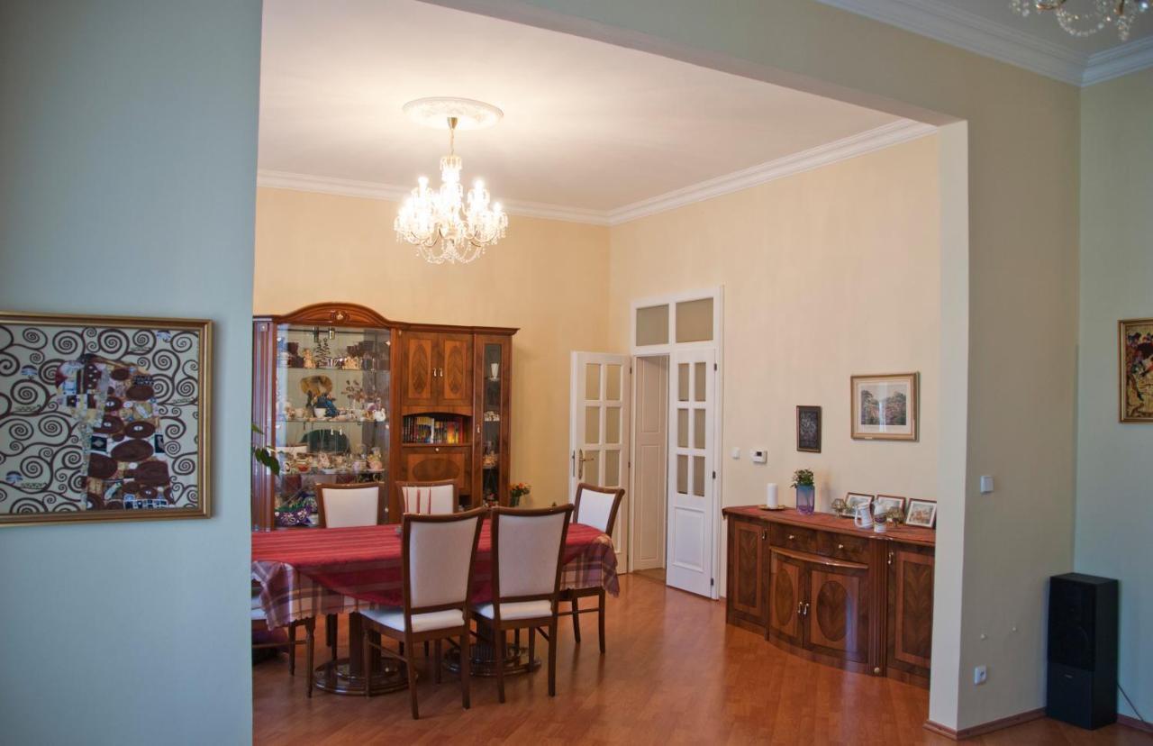 Apartman Na Zahradni Karlovy Vary Ngoại thất bức ảnh