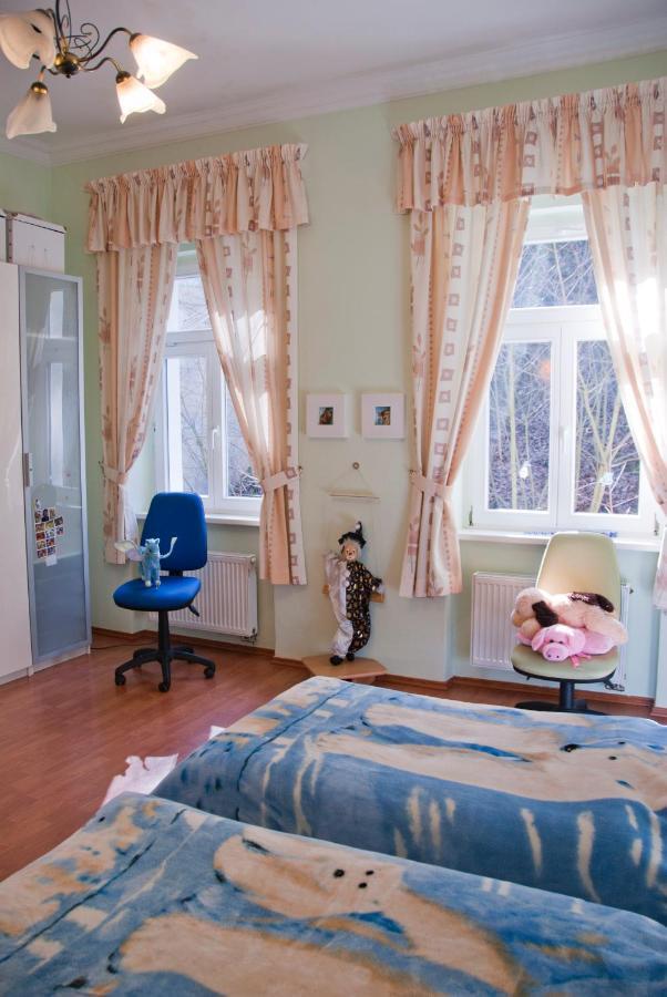 Apartman Na Zahradni Karlovy Vary Ngoại thất bức ảnh